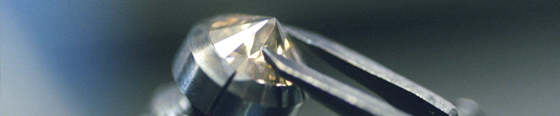 DIAMONDAS Diamant wird geschliffen